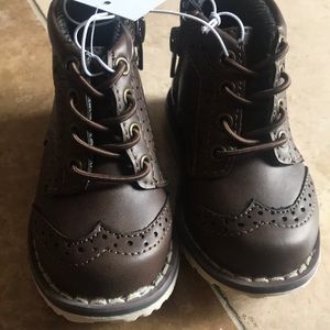 Brand new cat & jack baby boots!